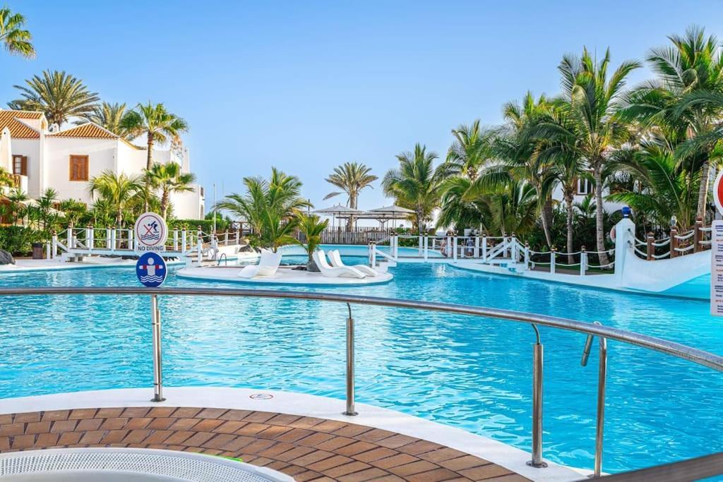 Duplex En Las Americas 3014 アロナ エクステリア 写真